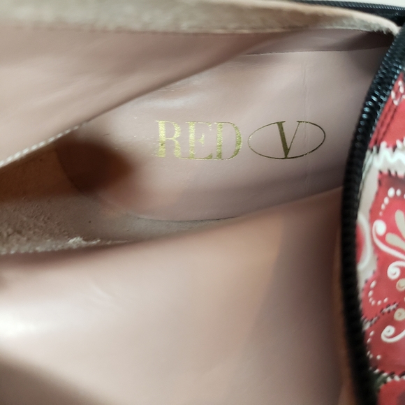 HP RED Valentino Black Floral Heel Boots - Picture 7 of 10